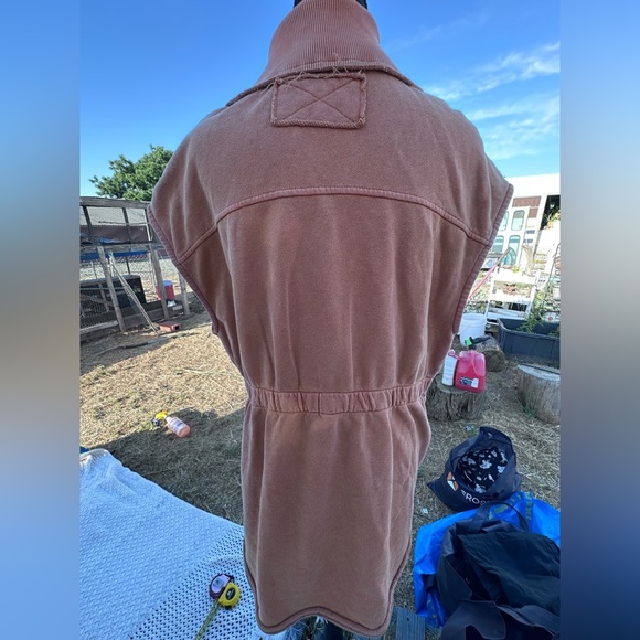 NEW FREE PEOPLE MAUVE/CINNARER Sleeveless Button-Up UTILITY Vest  size 2/28 - Picture 3 of 10